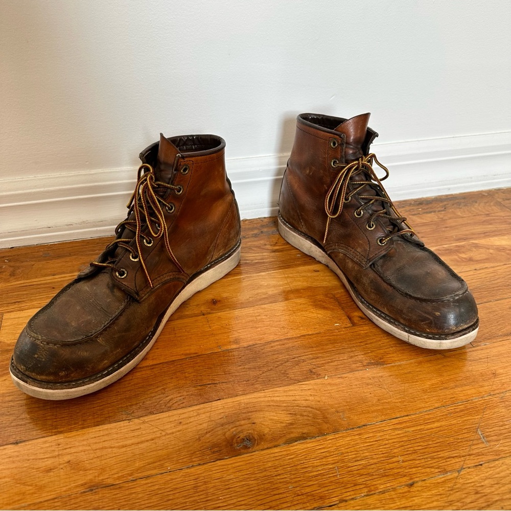 Red wings 875 dark brown leather worn in size 10.5 boots